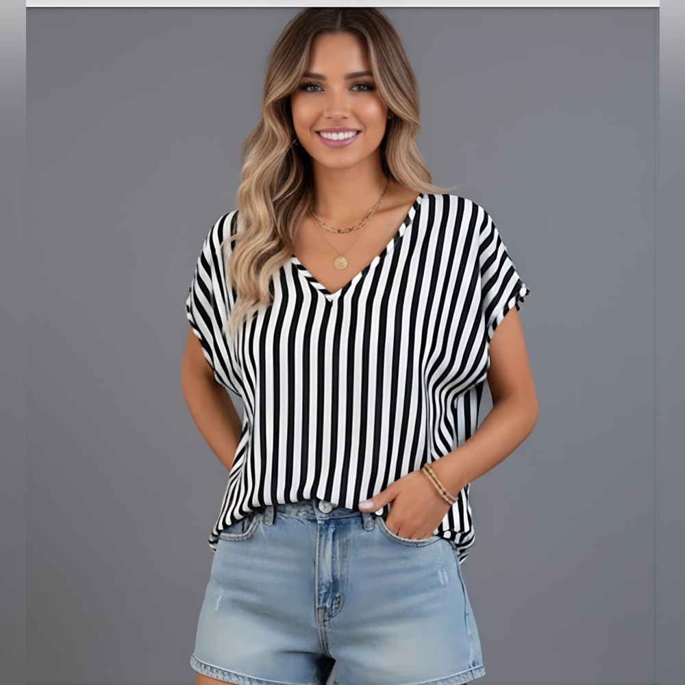 Striped Print Backless Batwing Sleeve Blouse - Picture 3 of 5
